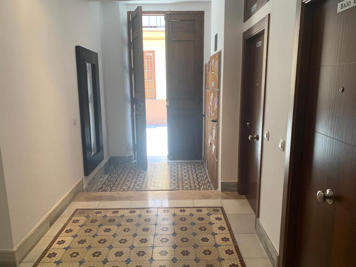 Álvarez 7 Apartamento Málaga Esterno foto